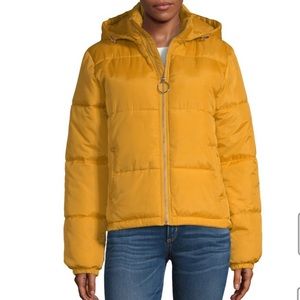 adorable yellow puffer jacket